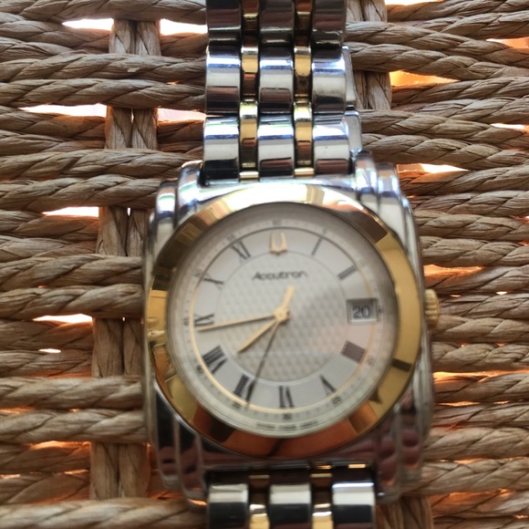 Vintage Bulova T2 Accutron watch - Picture 3 of 9
